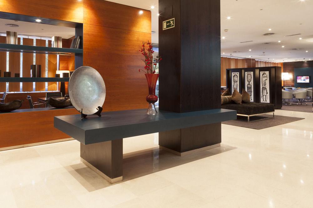 Ac Hotel Badajoz By Marriott Экстерьер фото