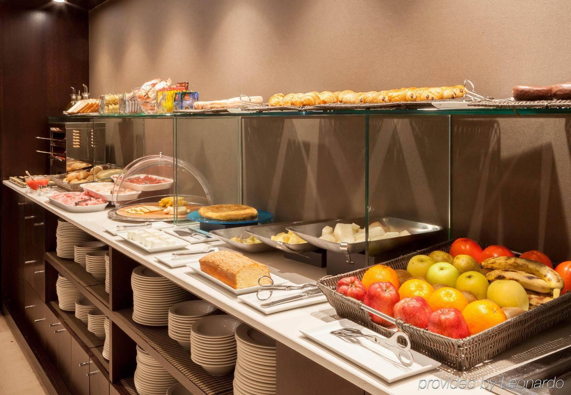 Ac Hotel Badajoz By Marriott Экстерьер фото